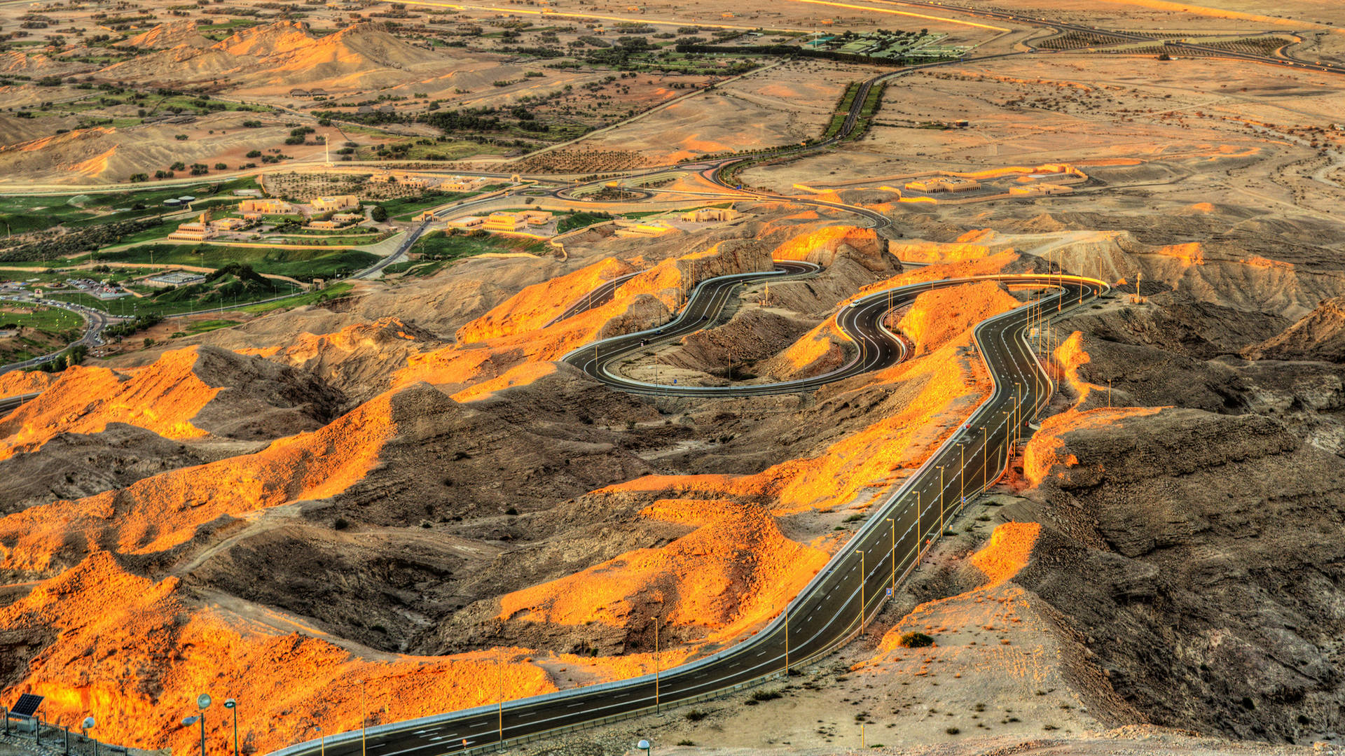 Jebel Hafeet winding road