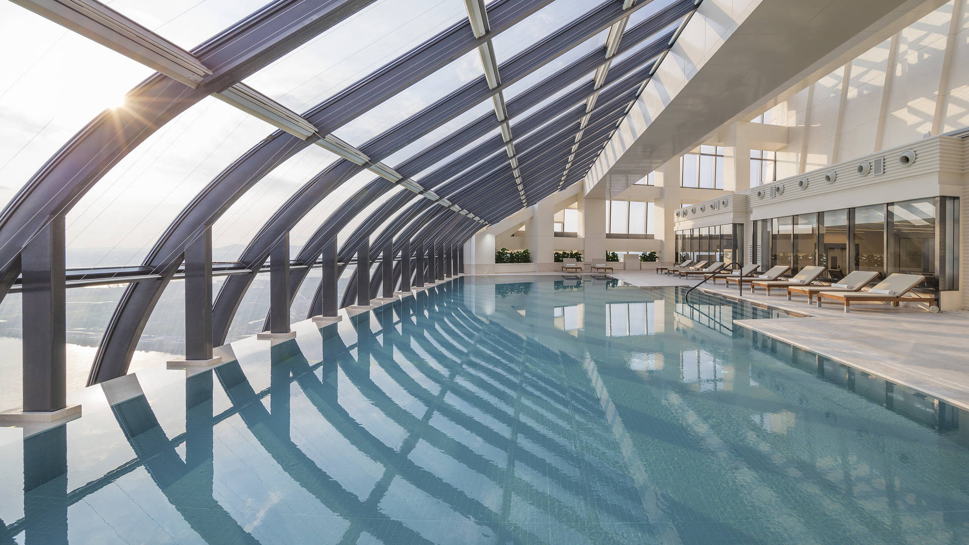 Nanjing swimming pool with a view