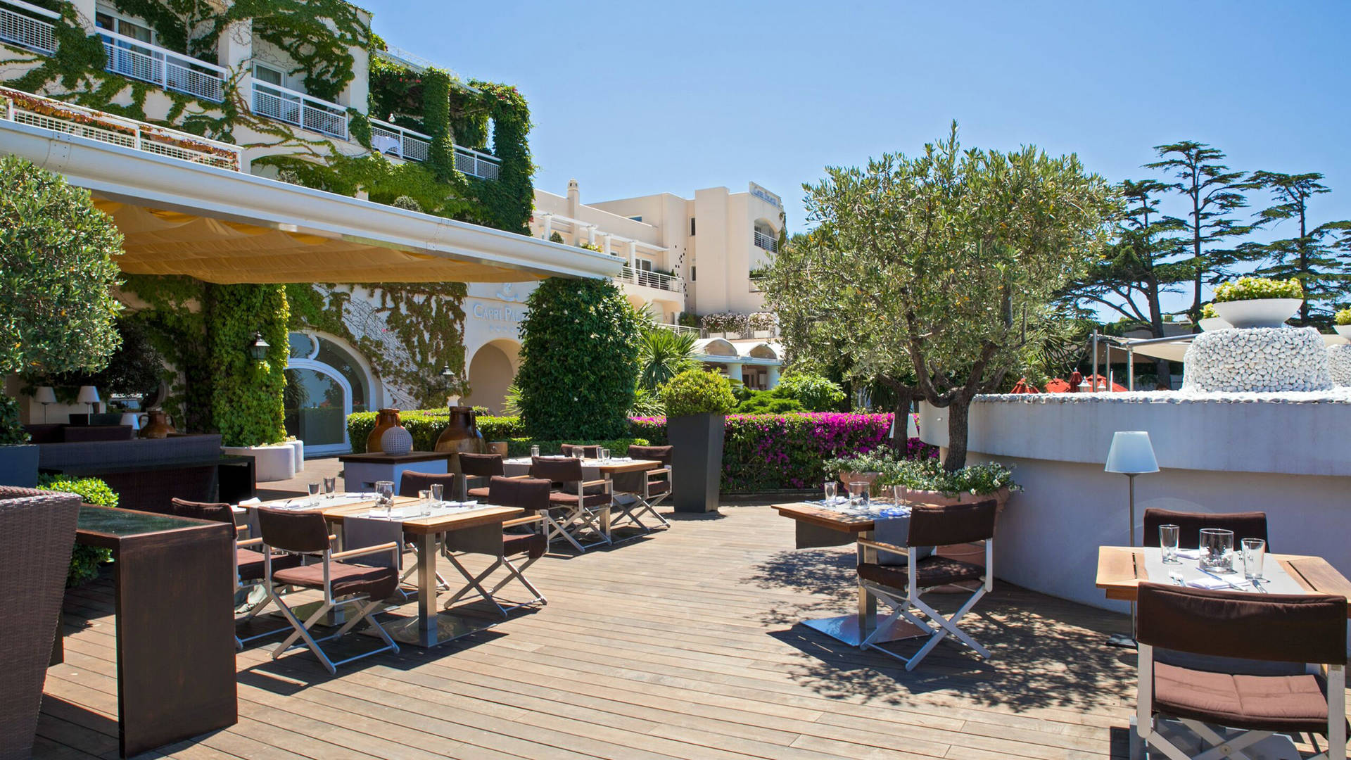 Jumeirah Capri Palace Bistrot Ragu Outdoor Dining Area